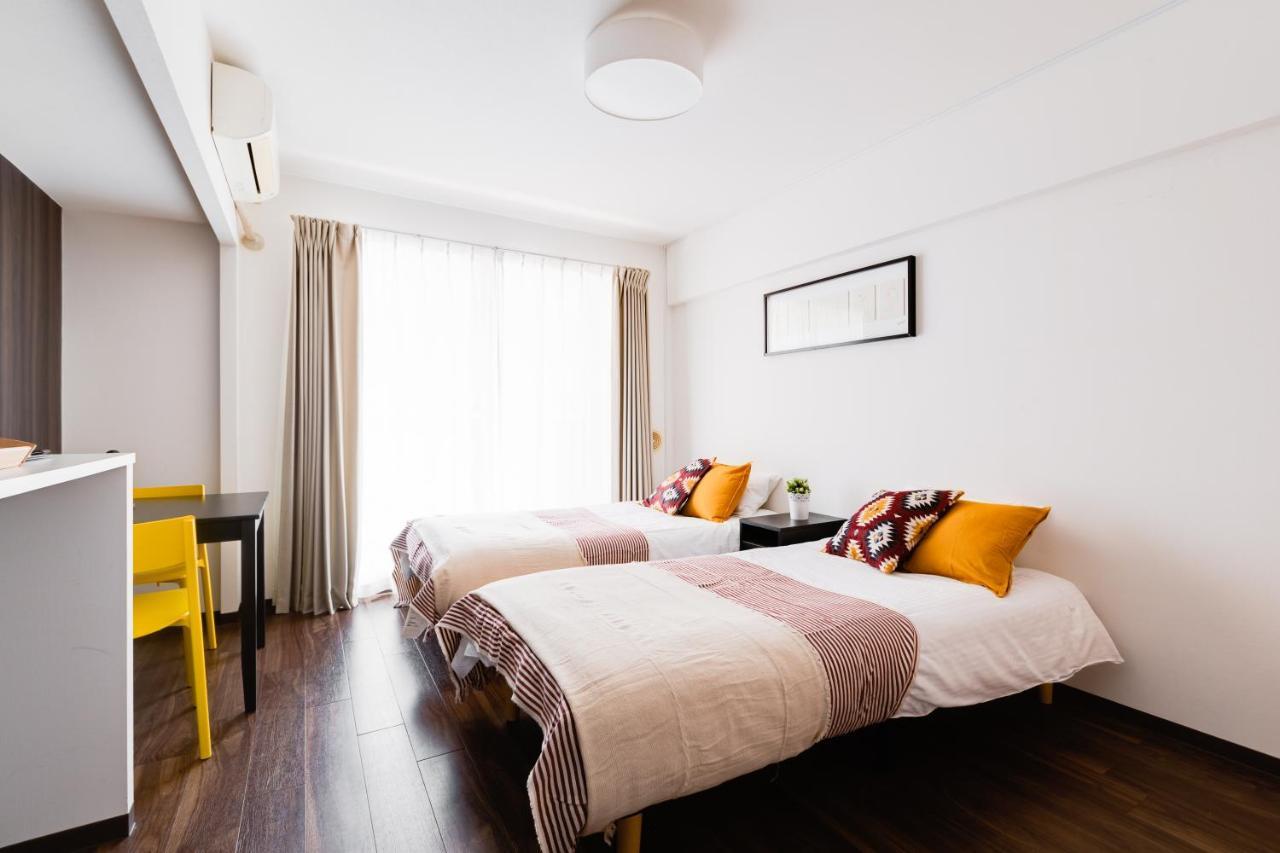 Chambre Lits Jumeaux avec Salle de Bains Privative