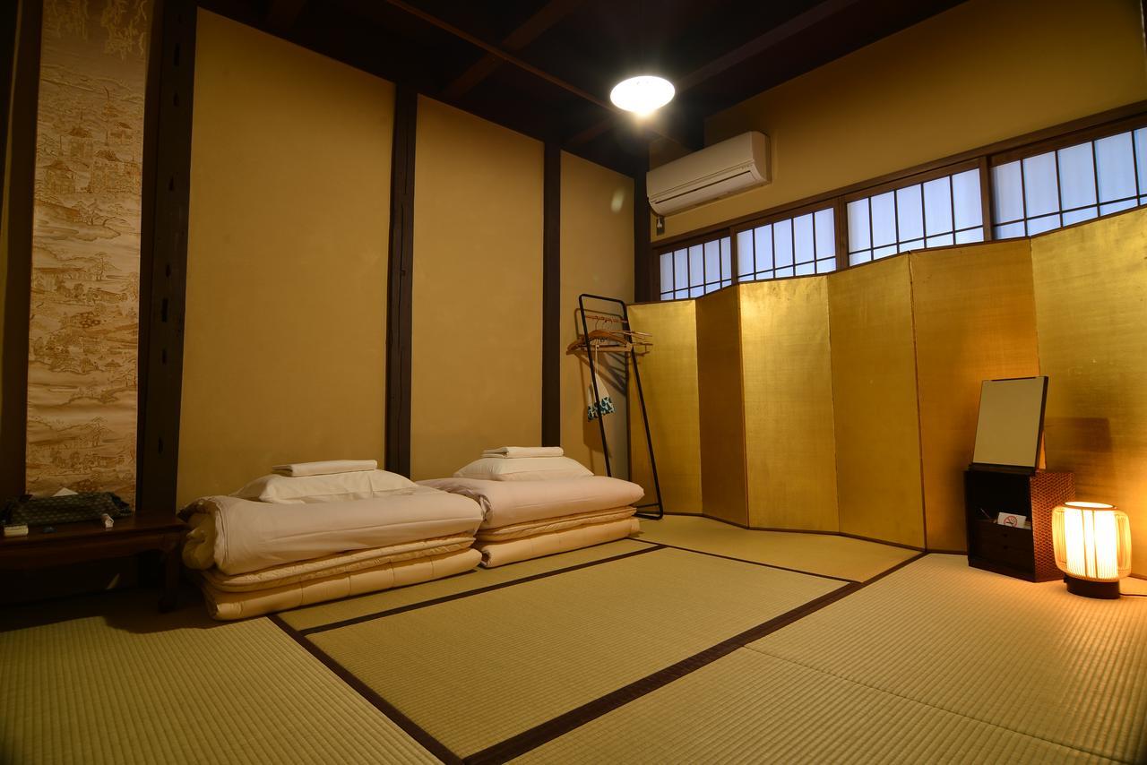 Chambre Standard Style Japonais - Salle de Bains Commune