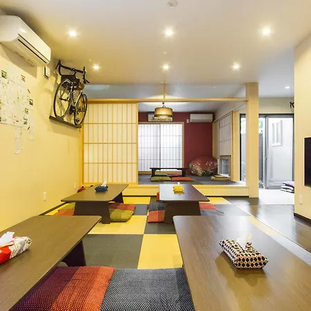 Fujitaya Bnb-2
